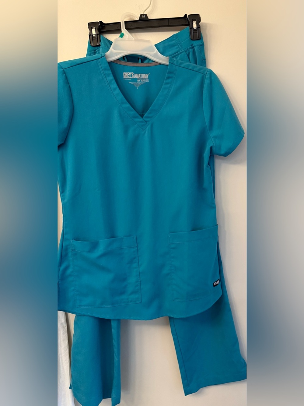 Medical Scrub Set - Picture 9 of 9